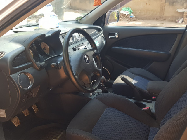 Mitsubishi Outlander, Voitures, Kankan