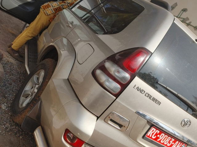 Toyota Land Cruiser, Voitures, Conakry