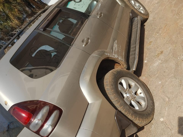 Toyota Land Cruiser, Voitures, Conakry
