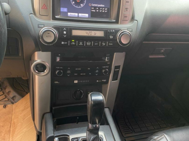 Toyota Land Cruiser Prado, Voitures, Conakry