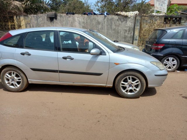 Ford Focus, Voitures, Conakry