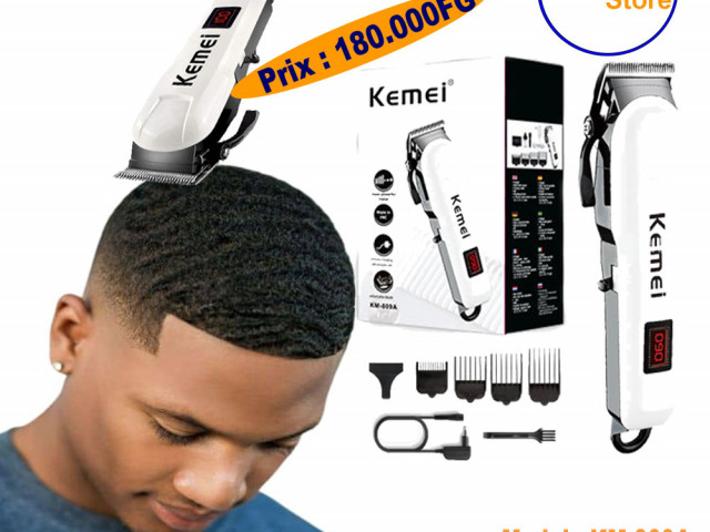 Tondeuse kemei km-809A, Produits de Nettoyage, Conakry
