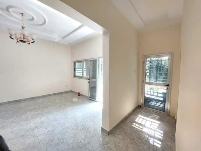 Maison à Lambanyi, Maisons, Conakry