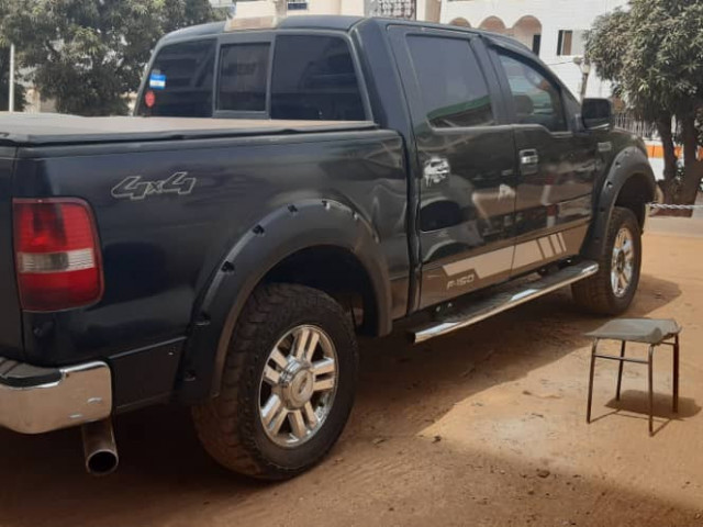 Ford 4x4, Voitures, Conakry