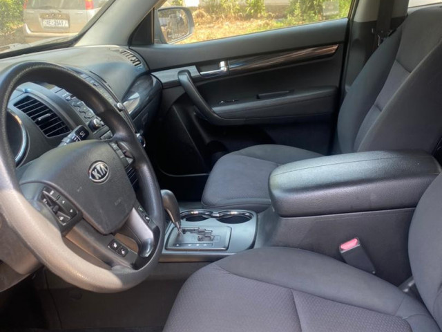 Kia Sorento, Voitures, Conakry