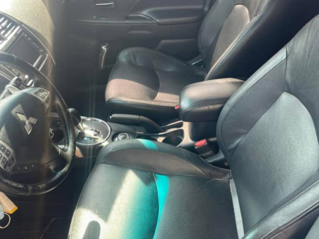 Mitsubishi RVR, Voitures, Conakry