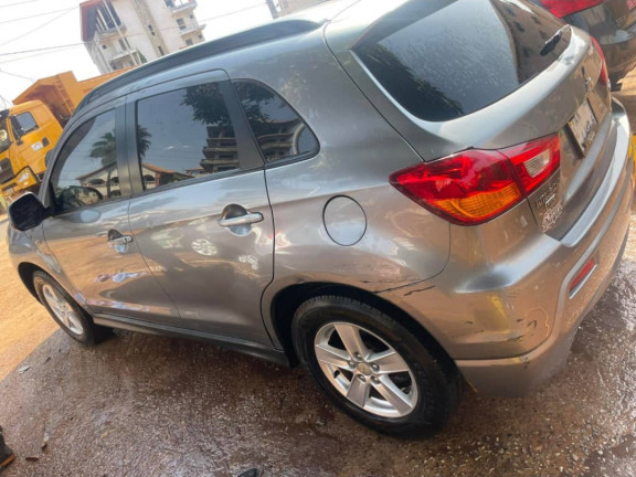 Mitsubishi RVR, Voitures, Conakry