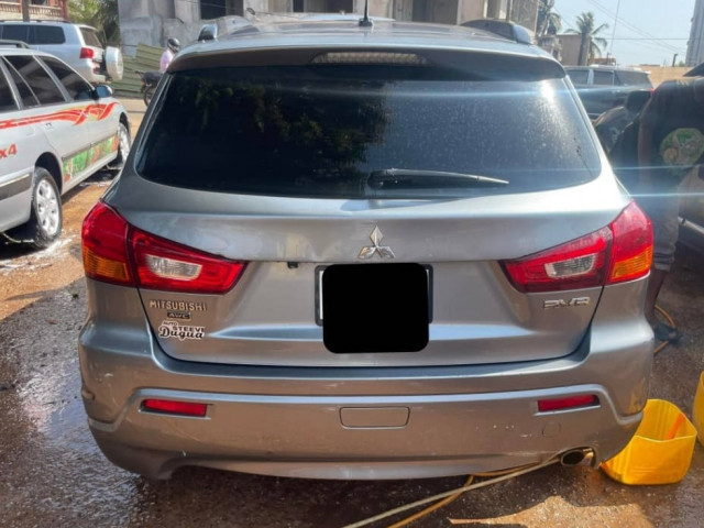 Mitsubishi RVR, Voitures, Conakry