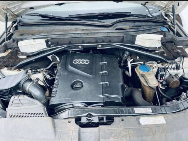 Audi Q5, Voitures, Conakry