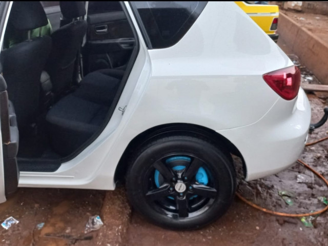 Mazda 3, Voitures, Conakry