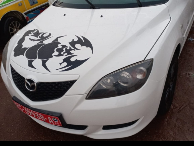 Mazda 3, Voitures, Conakry