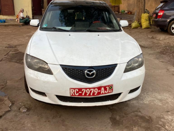 Mazda 3, Voitures, Conakry