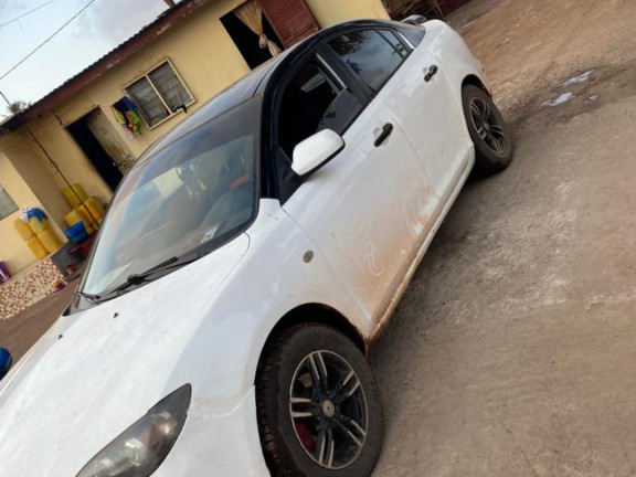Mazda 3, Voitures, Conakry