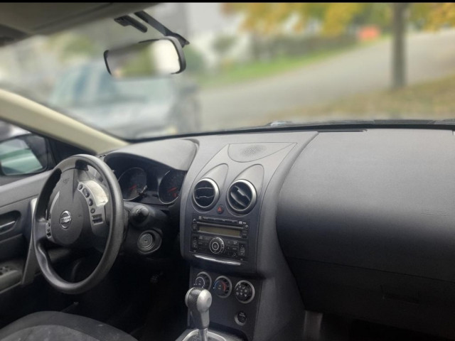 Nissan Rogue, Voitures, Conakry