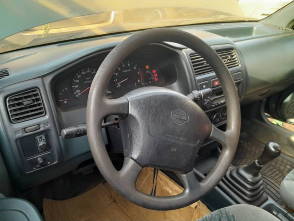Nissan Almera, Voitures, Conakry