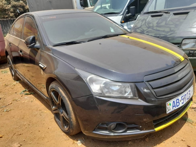 Chevrolet Cruze, Voitures, Conakry