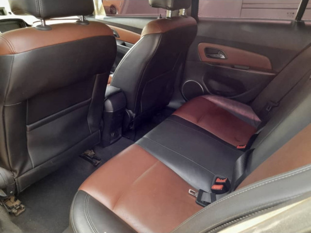 Chevrolet Cruze, Voitures, Conakry