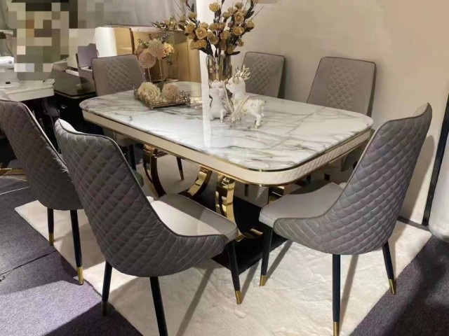 Différentes Tables à Manger, Tables - Chaises, Conakry
