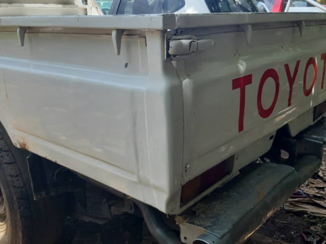 Toyota Land cruiser, Voitures, Conakry
