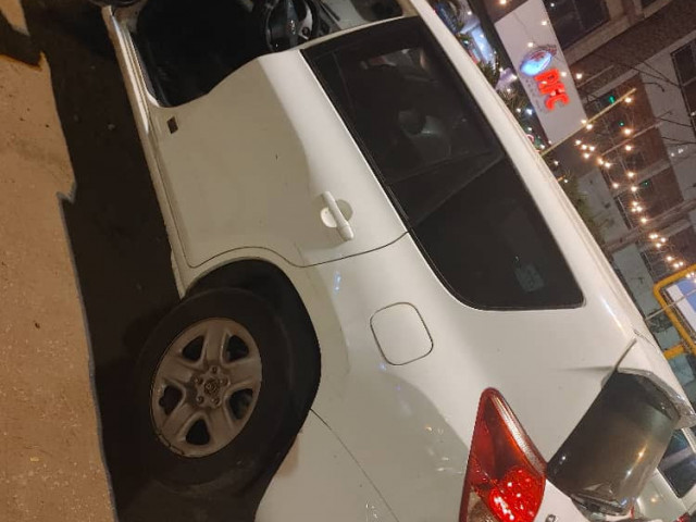 Toyota Rav4 sortie port, Voitures, Conakry