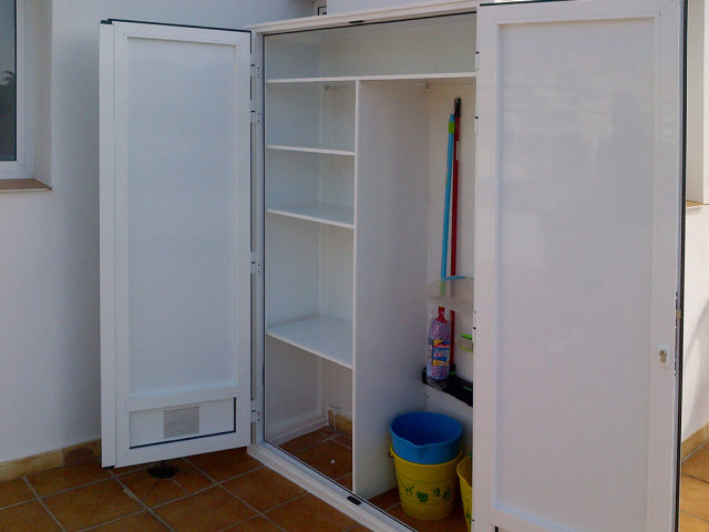 Armoire en aluminium, Armoires - Commodes, Conakry