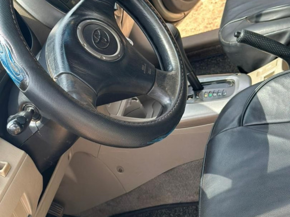 Toyota RAV4, Voitures, Conakry