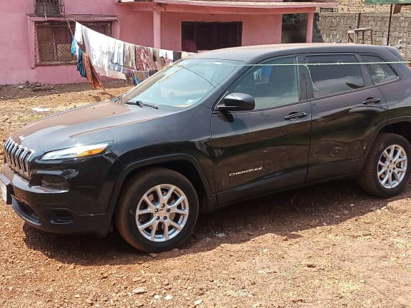Jeep Cherokee, Voitures, Conakry