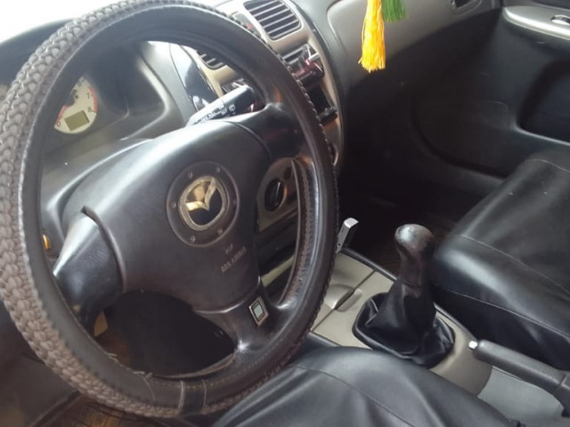 Mazda 323, Voitures, Conakry