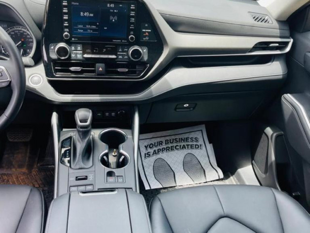 Toyota Highlander, Voitures, Conakry