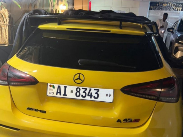 Mercedes-Benz Classe AMG, Voitures, Conakry