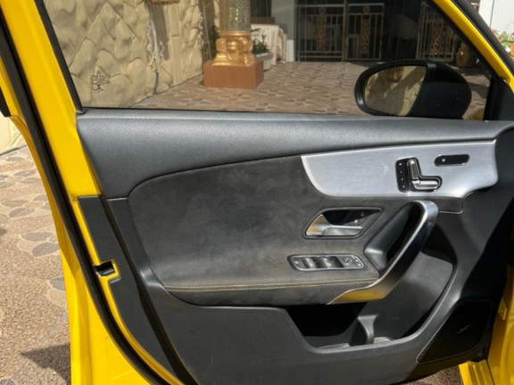Mercedes-Benz Classe AMG, Voitures, Conakry