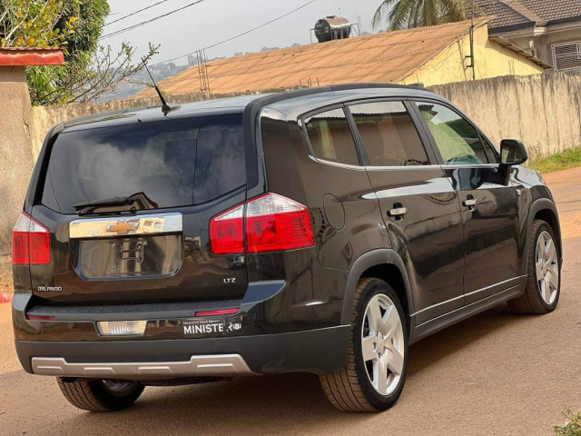 Chevrolet Orlando, Voitures, Conakry