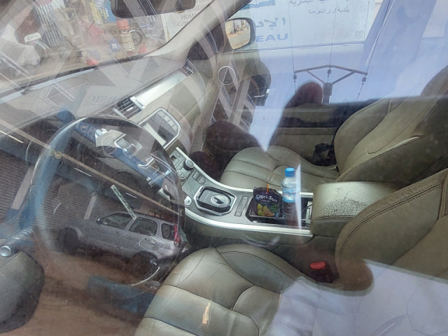 Land Rover Range Rover Evoque, Voitures, Conakry