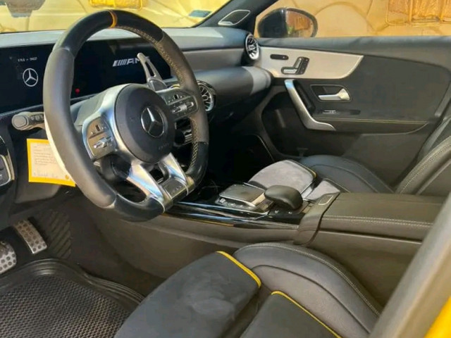 Mercedes-Benz Classe A, Voitures, Conakry