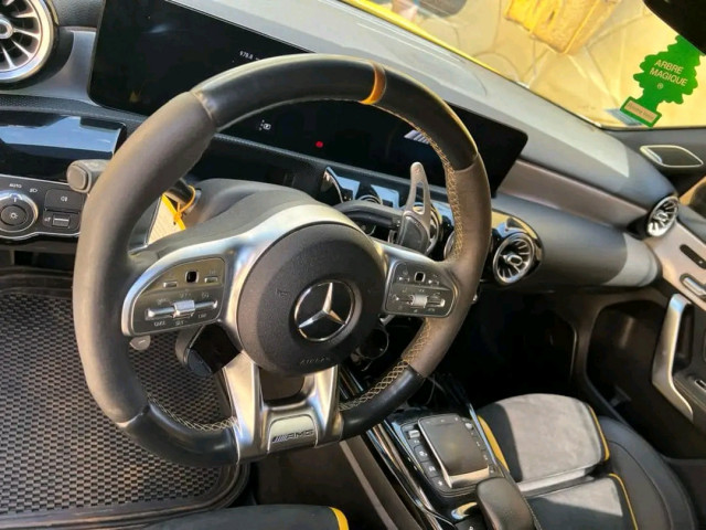Mercedes-Benz Classe A, Voitures, Conakry