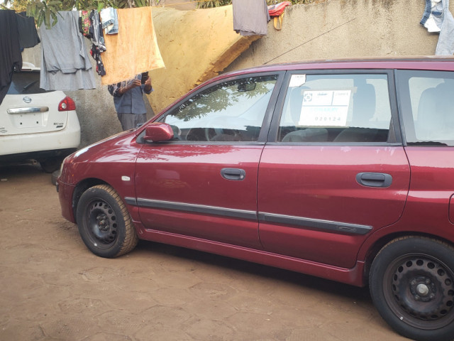 Mitsubishi Space Star, Voitures, Conakry