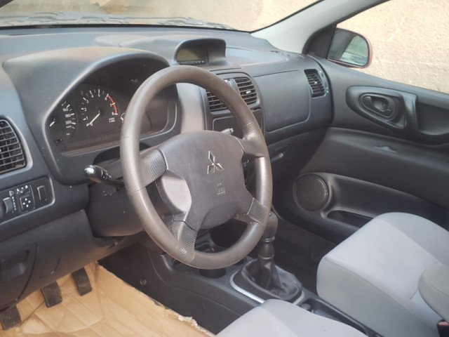 Mitsubishi Space Star, Voitures, Conakry