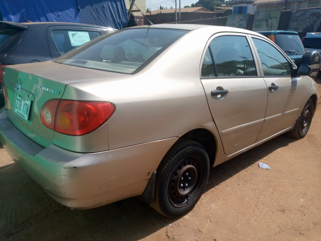 Toyota Corolla, Voitures, Conakry