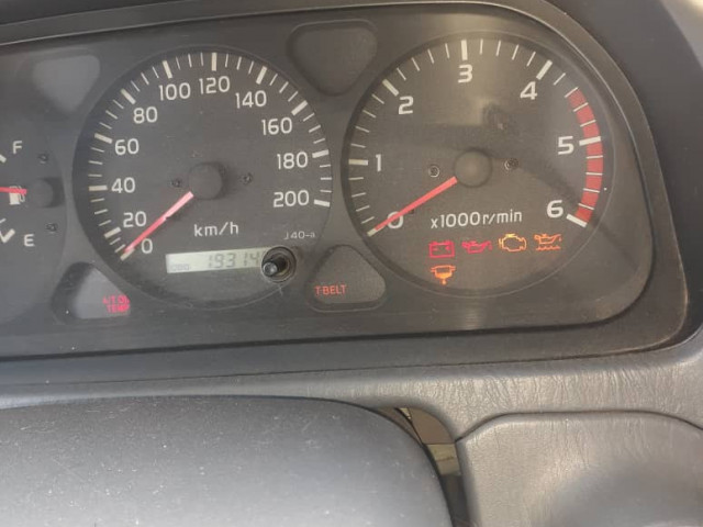 Toyota Land Cruiser Prado, Voitures, Conakry