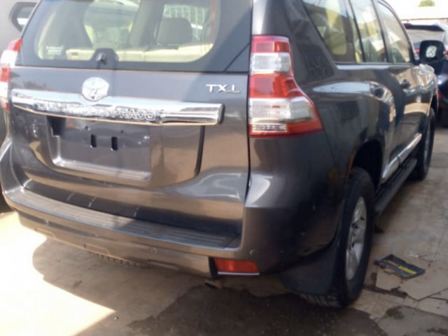 Toyota Land Cruiser Prado, Voitures, Conakry