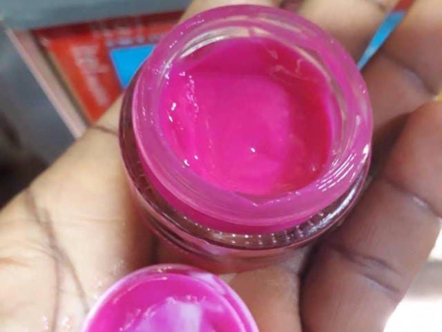 Lèvre Rose, Parfumerie - Cosmétique, Conakry