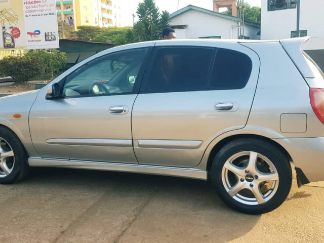 Nissan Almera, Voitures, Conakry