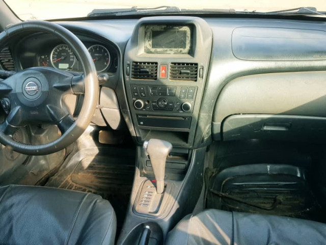 Nissan Almera, Voitures, Conakry