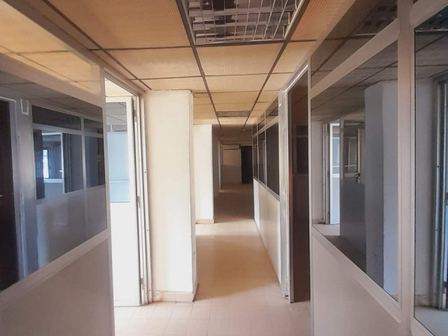 Différents Bureaux à Almamya, Locaux Commerciaux, Conakry