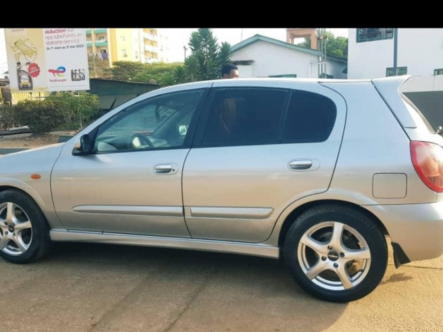 Nissan Almera, Voitures, Conakry