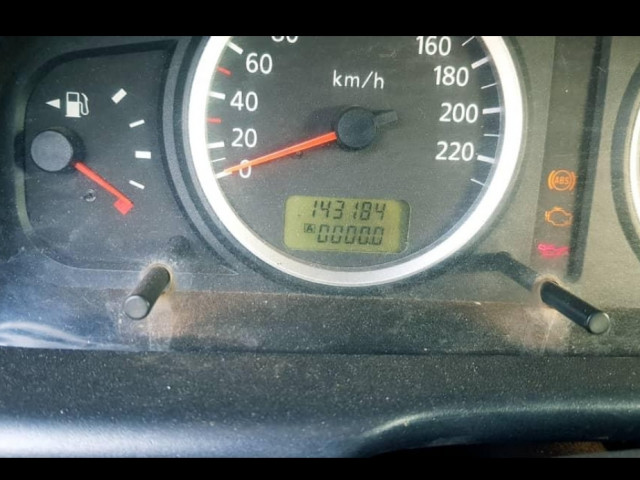 Nissan Almera, Voitures, Conakry