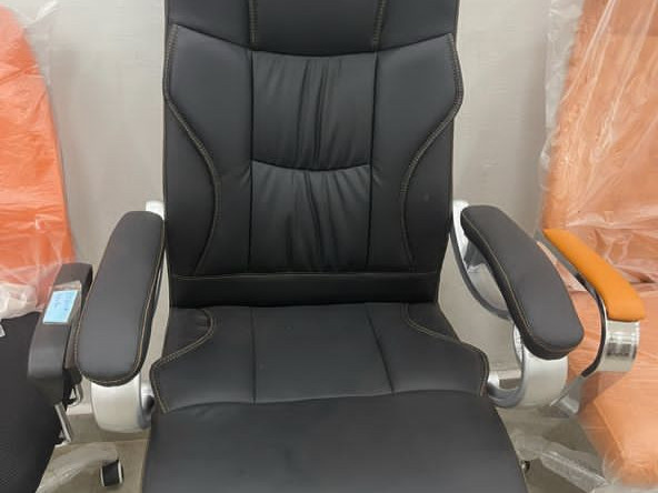 Fauteuil Bureau, Tables - Chaises, Conakry
