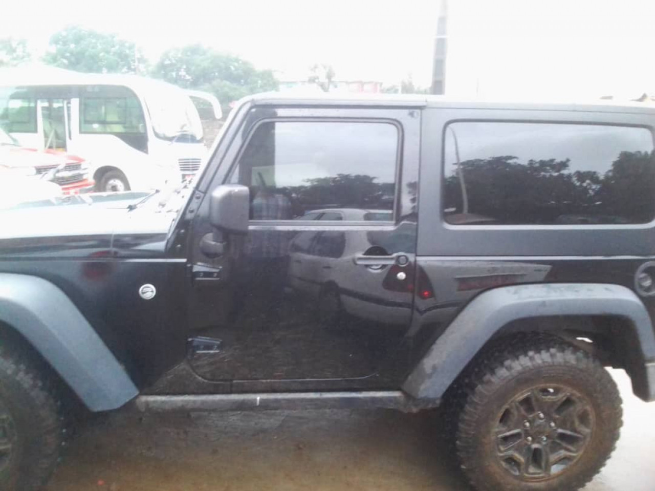 Jeep Wrangler, Voitures, Conakry