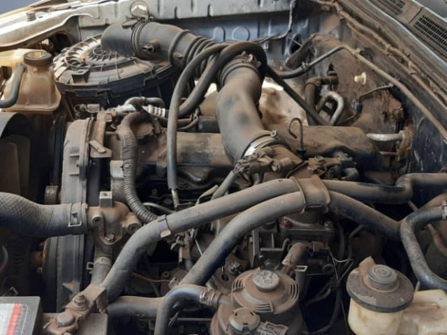 Toyota Fortuner, Voitures, Conakry
