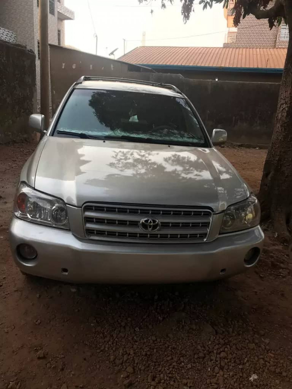 Toyota Highlander, Voitures, Conakry
